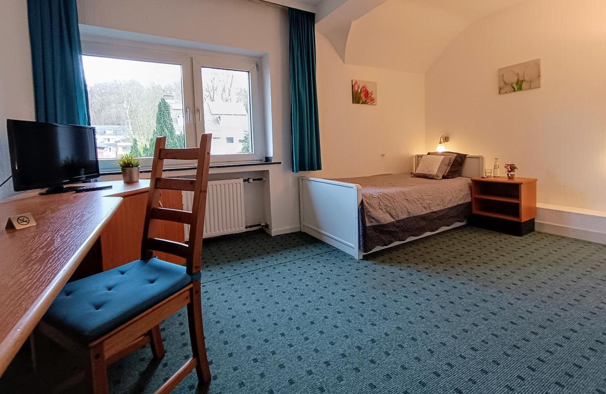Waldhotel Unterbach Дюссельдорф Екстер'єр фото