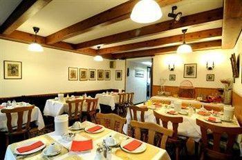 Waldhotel Unterbach Дюссельдорф Екстер'єр фото